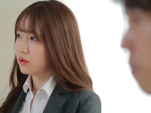 Người vợ trẻ mở tiệm mát-xa lành mạnh những gã cạnh nhà đê tiện lại lắm trò